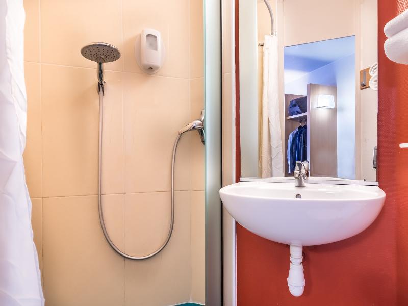 B&B Hotel Frejus Roquebrune-sur Argens Exteriör bild
