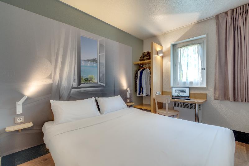 B&B Hotel Frejus Roquebrune-sur Argens Exteriör bild